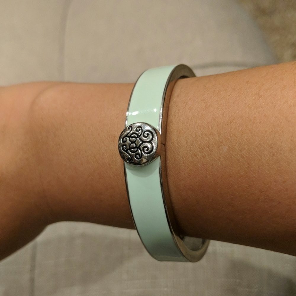 Bangle - Picture 5 of 5